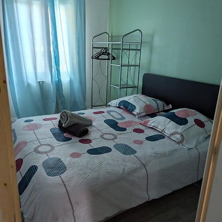 Apartamento Barbusse Fleury-les-Aubrais Exterior foto